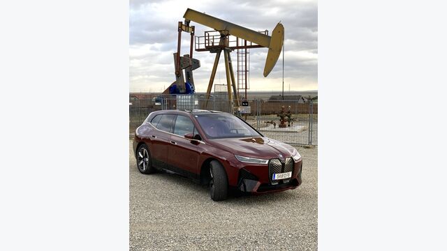 BMW iX xDrive50
Autotests