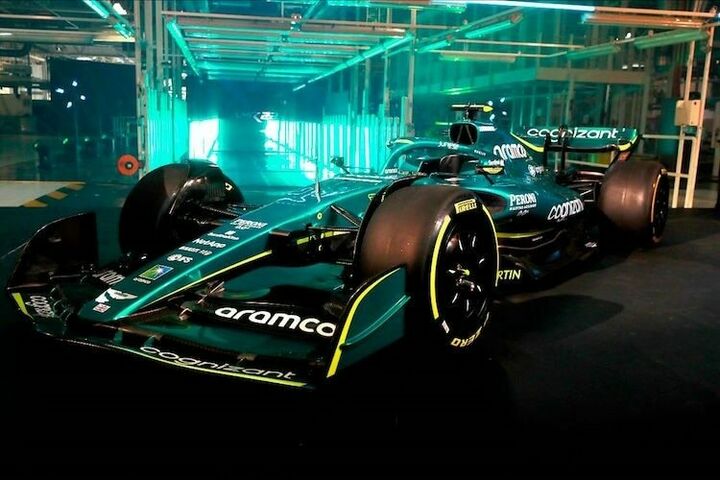 Sebastian Vettels neuer Dienstwagen: Der AMR22