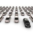 Auto, Fahrzueg, Neuwagen, Parklaplatz, Autohaus, Absatzmarkt, Automobil, KFZ, Verkehr, Wagen, schwarz, weiß, PKW, Kleinwagen, automobil, Kraftfahrzeug, Produktion, Verkauf, Versicherung, Transport, auswählen, Reihe, Fuhrpark, hintergrund, cutout, freistellpfad, arbeitspfad, freigestellt, isoliert, Infrastruktur