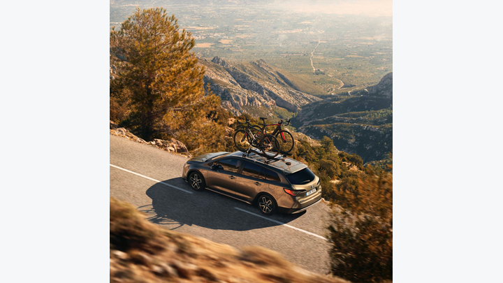Toyota Corolla Touring Sports
Elektroauto 
Touring