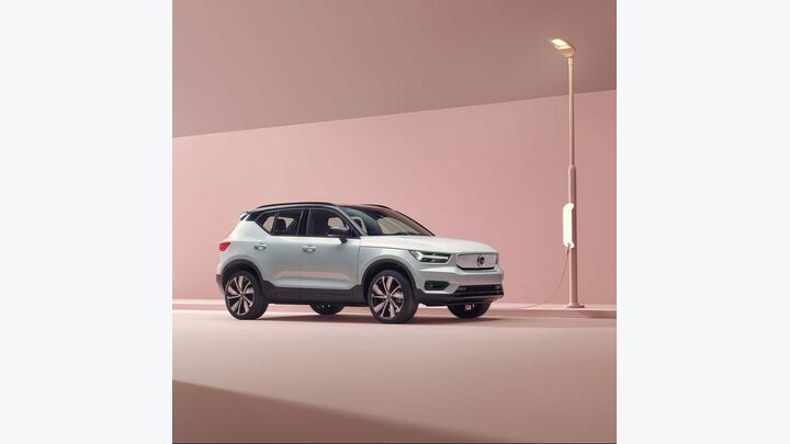 Volvo XC40 Recharge Pure Electric