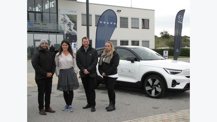 (v.li): Hamid Saffari, Promotion, Anita Elöpataki, Head of Marketing Operations, Claus-Edward Meduna, Commercial Training und Julia Regitschnig, Customer Care – alle Volvo Car Austria GmbH