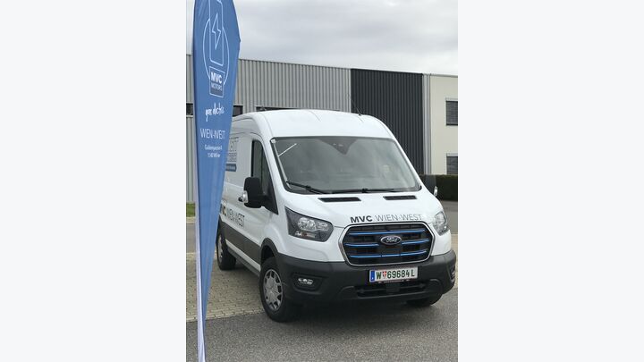 Im Firmenkundenbereich spielt vor allem die Nutzfahrzeugpalette von Ford eine wichtige Rolle