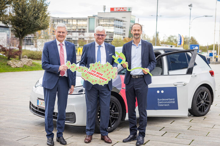 E-Ladestation
BEÖ 
Elektromobilität 
Österreich