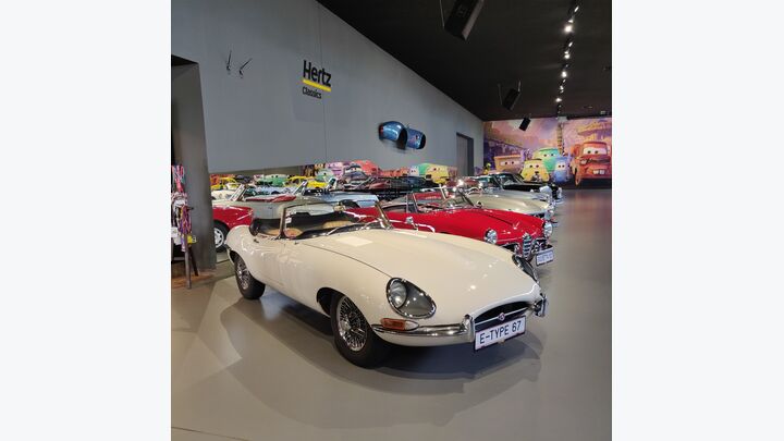 Hertz Classics 
Autovermietung