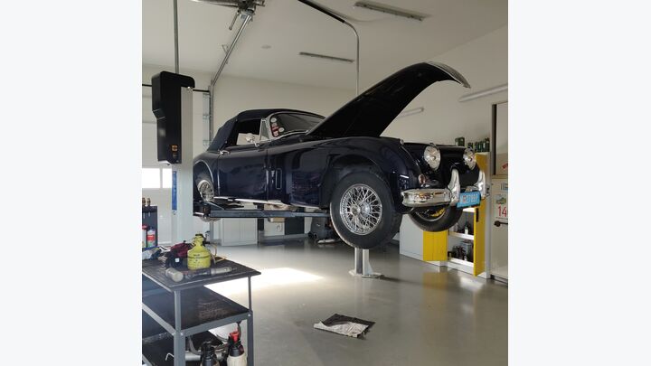 Hertz Classics 
Autovermietung