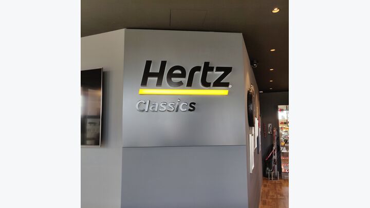 Hertz Classics 
Autovermietung