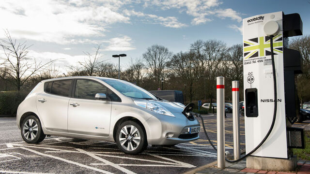Nissan Leaf
E-Auto