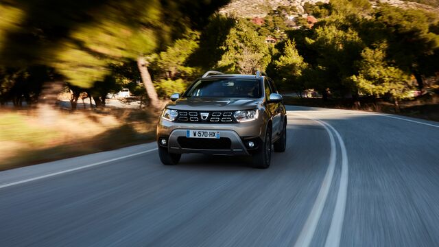 Photos Exterior Passenger Cars Moving On location Dacia Vehicles