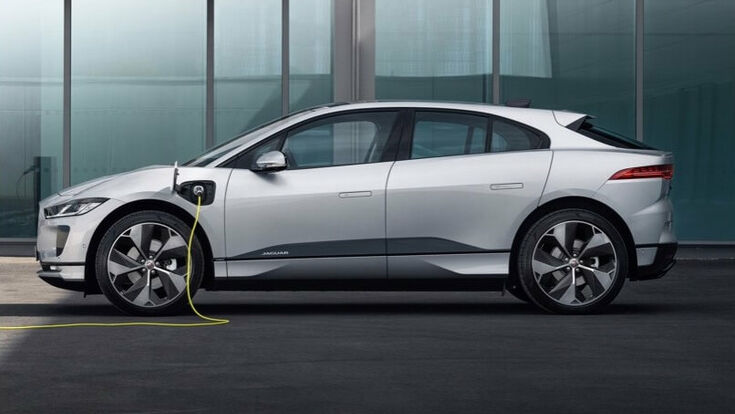 Jaguar I-Pace
weiß
E-Auto