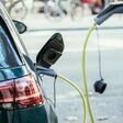 ladestation, eauto, e auto, elektroauto, eauto station, e auto station, tankstelle, technologie, aufladen, zukunft, umweltfreundlich, netz, umweltschädlich, elektroantrieb, grün, energiewende, strom, energie, auto, tankstellennetz, elektro, emobility, serienreife, emission, co2, hybrid, strom tanken, mobilität, akku aufladen, e mobil, e mobilität, e tarif, elektro mobil, ladevorgang, schnell laden, prämie, förderung, stromtankstelle, akku, reichweite, e-mobil, elektromobil, kfz, pkw, ladestutzen