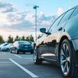 „Die österreichische Automobilwirtschaft ist ein wichtiger Bestandteil der heimischen Wirtschaft und befindet sich nicht nur, aber vor allem wegen ihrer Abhängigkeit von den internationalen Märkten in einer kritischen Phase", betonen WKÖ-Fachverbandsobmann-Stellvertreter Hansjörg Tutner und Günther Kerle, Vorsitzender des Arbeitskreises der Automobilimporteure.