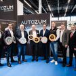 V.l.n.r Hermann Hladky (Vorstand VRÖ), Christoph Bonner (Continental Reifen Austria GmbH), Ing. Kurt Bergmüller (Continental Reifen Austria GmbH), Ing. Günther Riepl (Falken Tyre Europe GmbH), Tassilo Rodlauer (Goodyear Austria GmbH), Thomas Hoczwik (Hankook Tire Austria GmbH), James Tennant (Obmann VRÖ) und Peter Wondraschek (Obmann Stv. VRÖ)