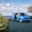 Der neue VW-Transporter ist in drei Karosserieversionen erhältlich – unter anderem als „Bus“ Caravelle.