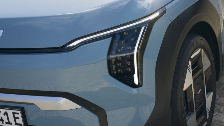 © Kia Der Kia EV3 wurde von einer 96-köpfigen Jury zum "World Car of the Year 2025“ gekürt.