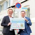 Martin Fabisch, Bezirksvorsteher der Josefstadt, und Christian Holzhauser, Obmann der Sparte Transport und Verkehr in der Wirtschaftskammer Wien