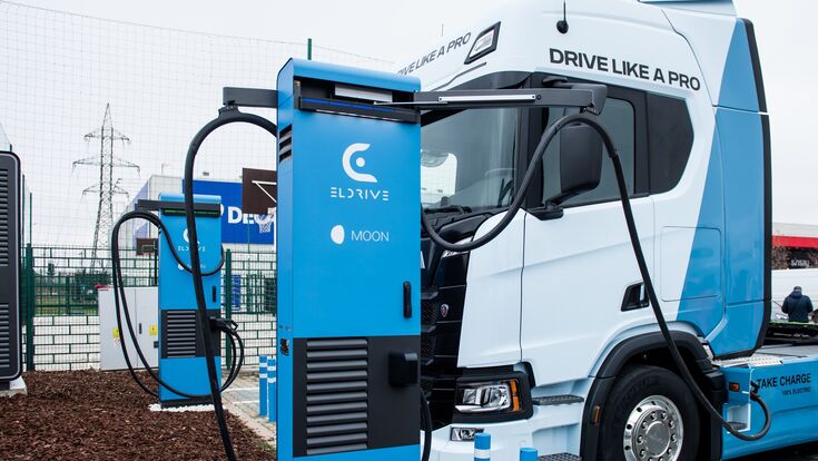 Moon Power LKW-Charging