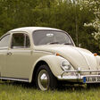 Mit dem ersten Leasingvertrag für einen Volkswagen Käfer begann am 9. März 1966 die Geschichte der Porsche Bank – der Startpunkt für 60 Jahre Fahrzeugfinanzierung und Mobilitätsdienstleistungen.