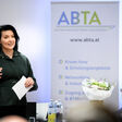 Die neue ABTA-Präsidentin Angela Lille bei ihrer Antrittsrede.