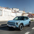 Startschuss für den nächsten Clou aus dem Hause Kia – mit dem EV2 wird das Portfolio nach unten hin erweitert.