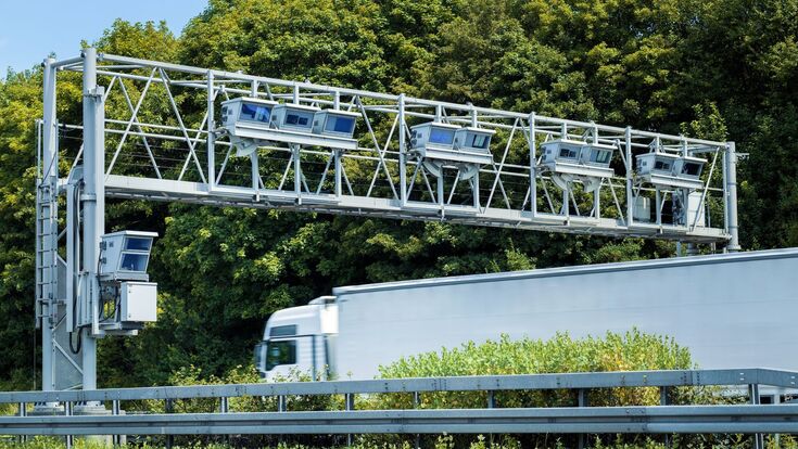 DKV Mobility erwirbt Mehrheitsbeteiligung an Tolltickets, um europäisches Mautgeschäft auszubauen.